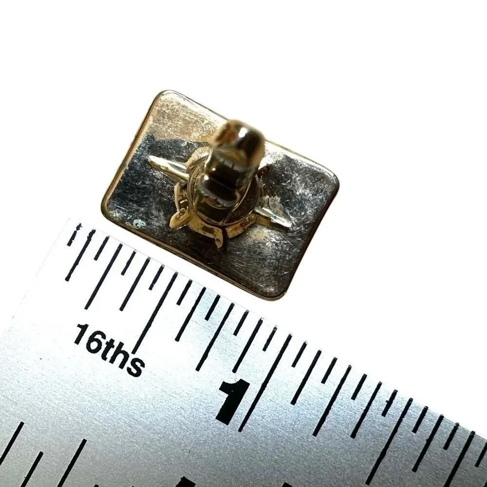 Vintage 1950s Hickok Fly Fishing Cufflinks – Red Feather in Lucite